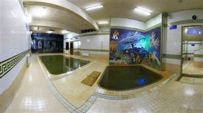 استخر هتل قهوه سوئی سرعین استخر هتل قهوه سوئی سرعین